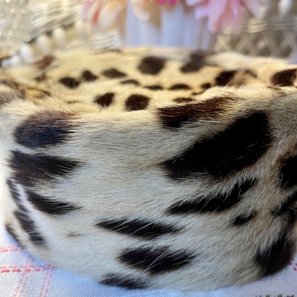 🎶SOLD**Leopard print pillbox hat🎶 Vintage. 🎀 - Picture 12 of 15